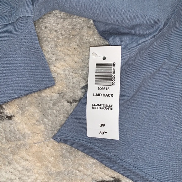 Longsleeve cropped shirt - Picture 2 of 2